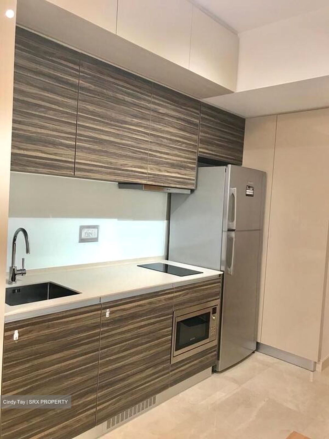 Commonwealth Towers (D3), Condominium #507905091